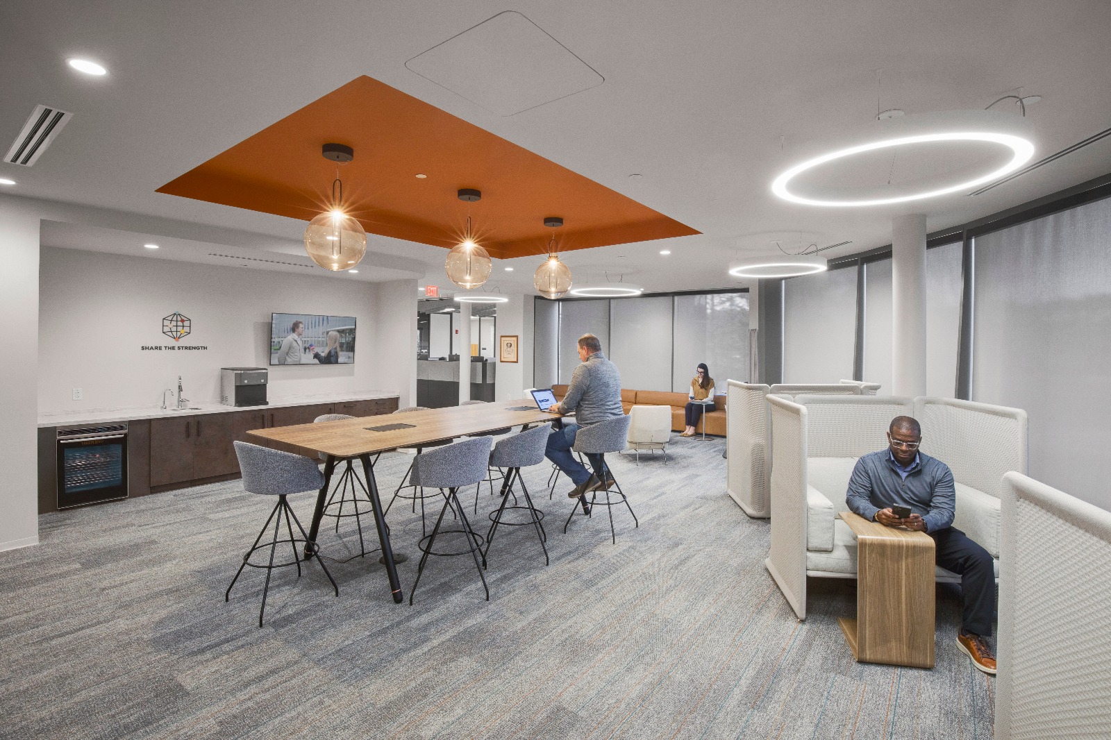 WhatsApp-Image-2025-08-06-at-08.14.03_ad81c83e (1)